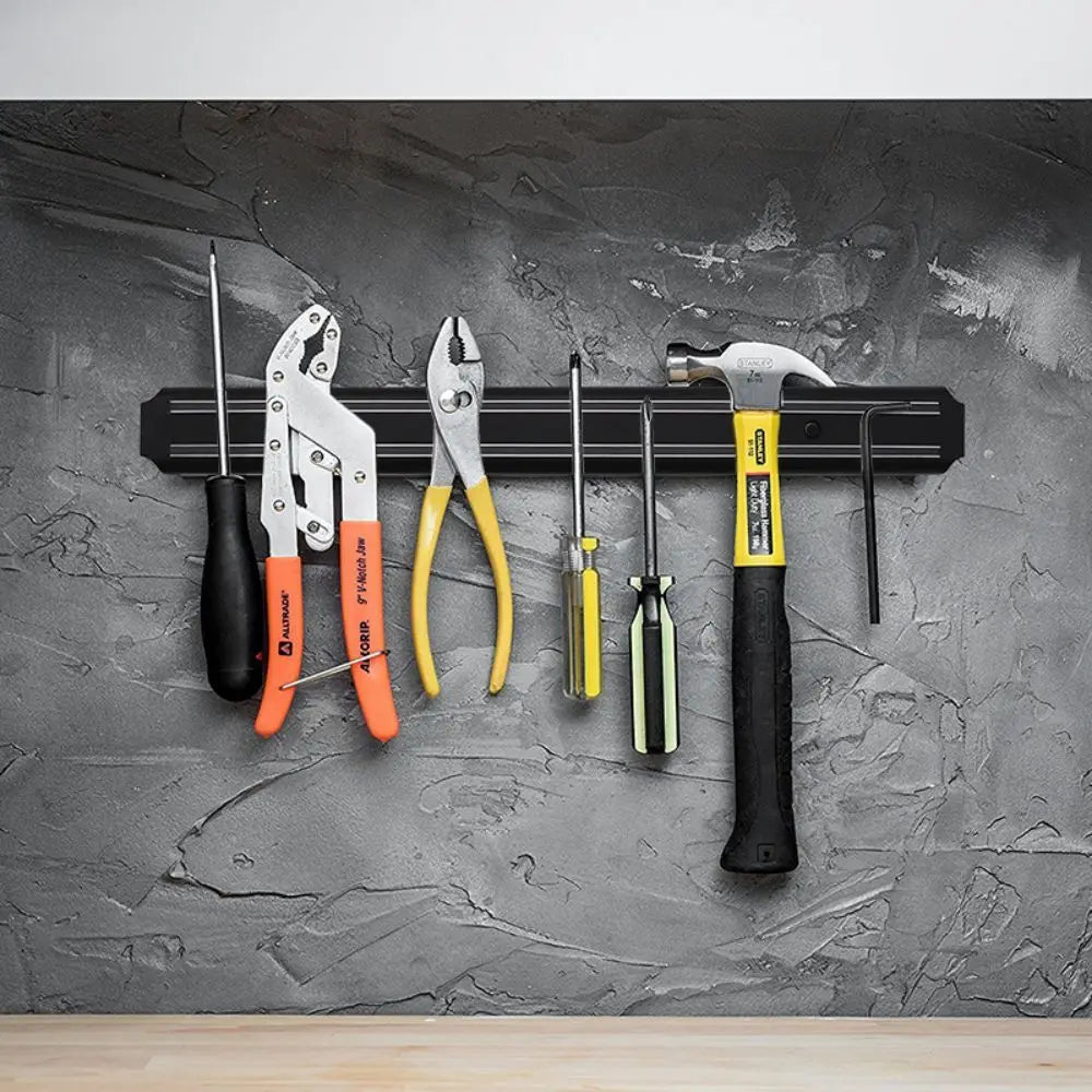 Kitchen Wall Mounted Magnetic Knife Holder Hardware Tools Absorbent Simple Multifunctional Shelf Plastic Stripe